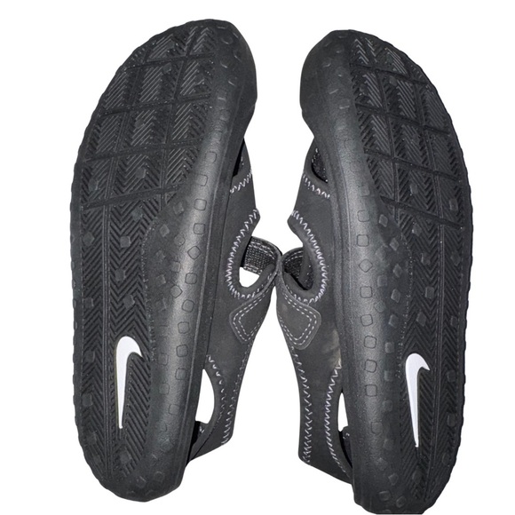 Nike Black Sunray Water Shoes - Picture 3 of 5
